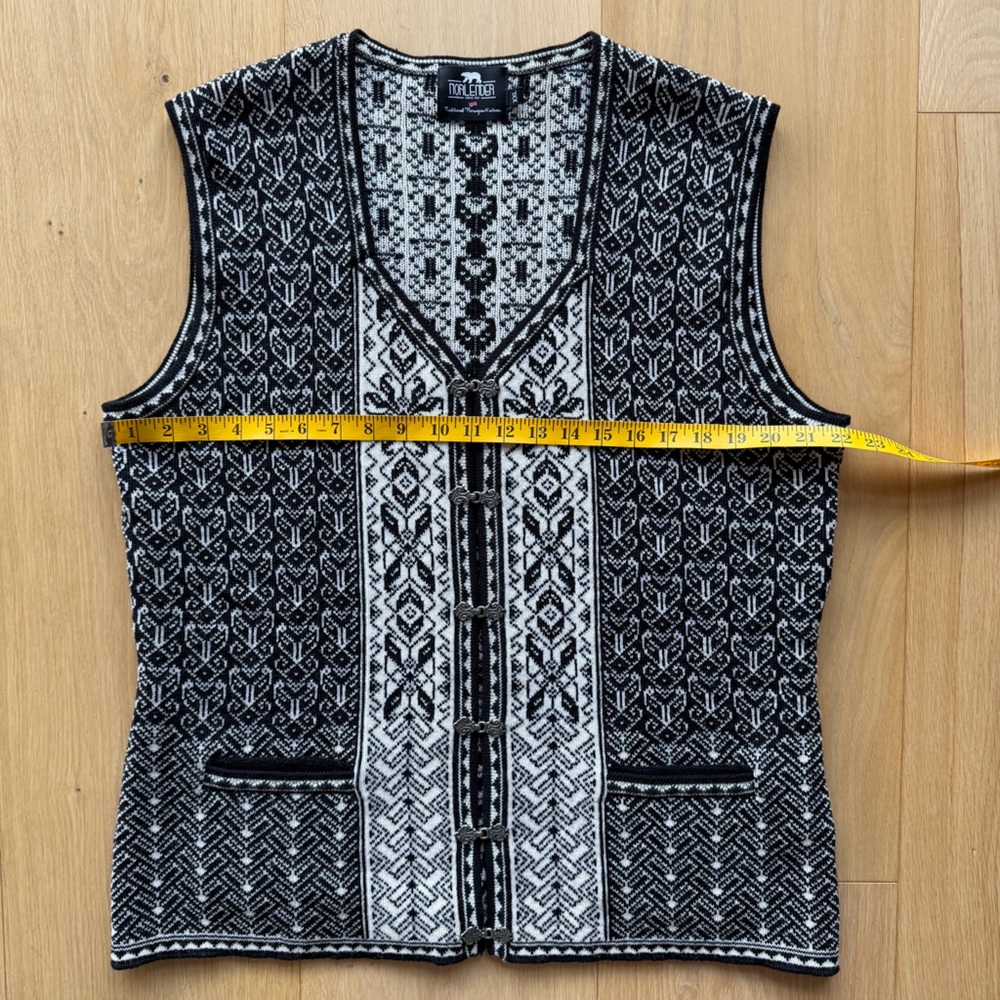 Norlender 100% Wool Black and White Patterned Women's Vest XXL - Picture 3 of 14
